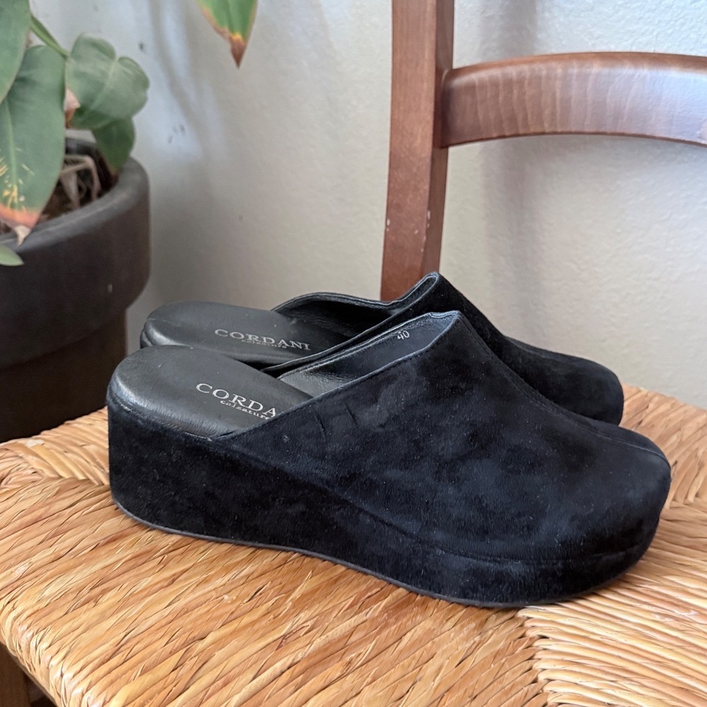Cordani Black Suede Platform Mules Clogs Made in Italy Women's Size 40 US 9-9.5 - Picture 4 of 8